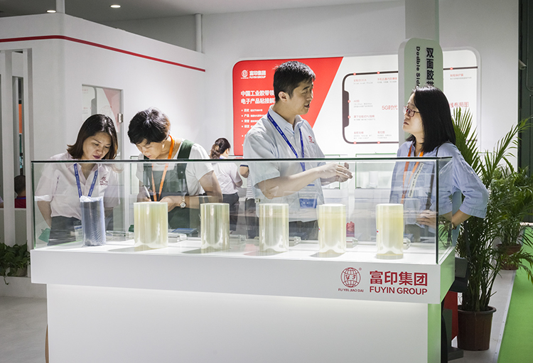 3D玻璃/5G時代引發新一輪變革 ，富印推多款新品搶占市場新高地